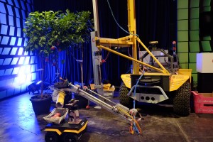 Robots from the CEAR lab demonstrating apple harvesting at the 2016 Microsoft Think Next DemoFest. In collaboration with FFRobotics.